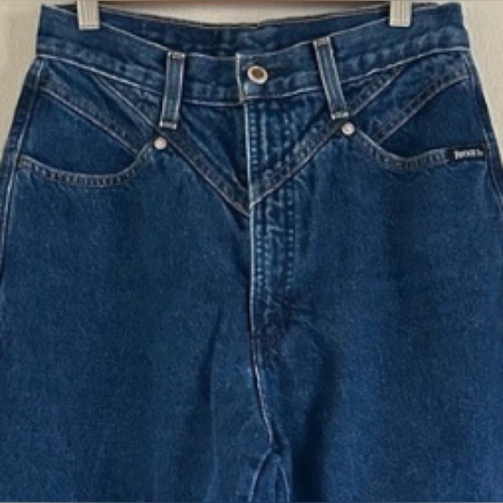 High-Rise Straight Leg Women's Jeans - Dark Blue